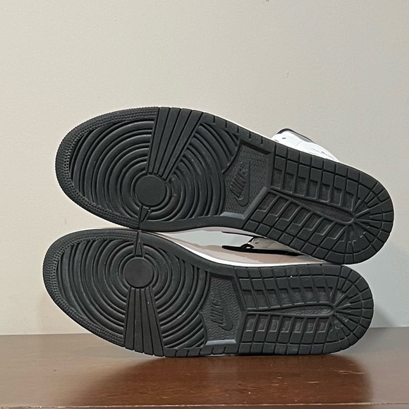 Jordan 1 Mid Alternate Think 16 554724-121 - men’s 12 - Picture 6 of 12